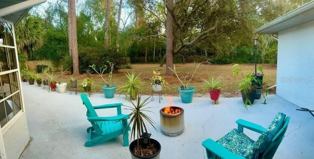8056 Chaucer Drive Weeki Wachee FL 34607