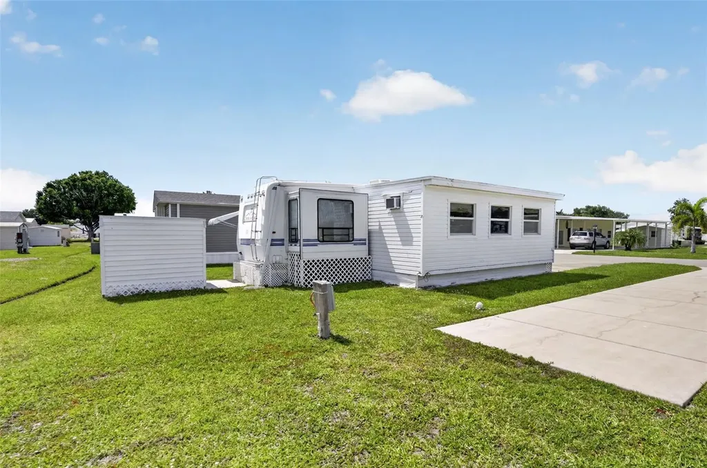 1306 Trout Punta Gorda FL 33950