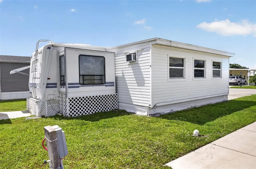 1306 Trout Punta Gorda FL 33950