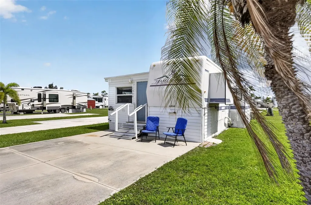 1306 Trout Punta Gorda FL 33950