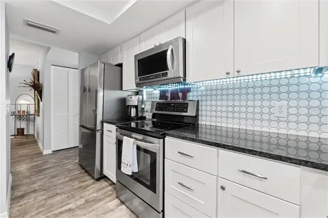 300 S Florida Avenue Tarpon Springs FL 34689
