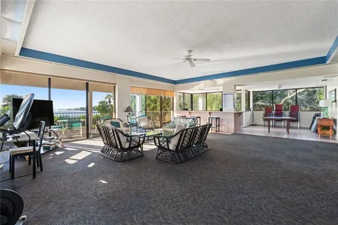 300 S Florida Avenue Tarpon Springs FL 34689
