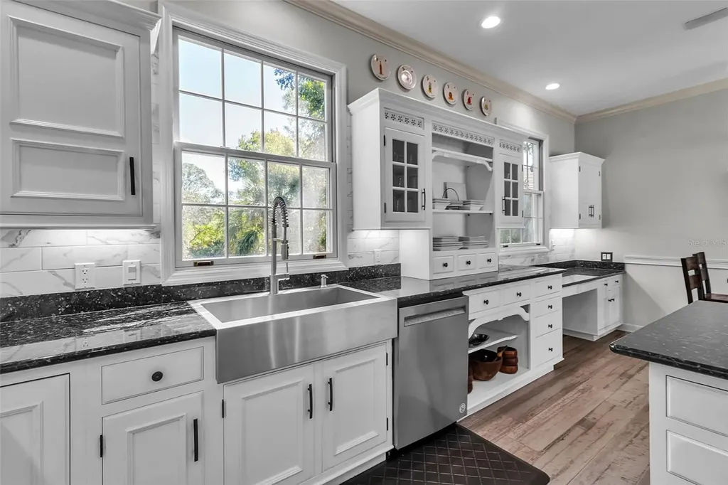 156 Bishops Court Road Osprey FL 34229