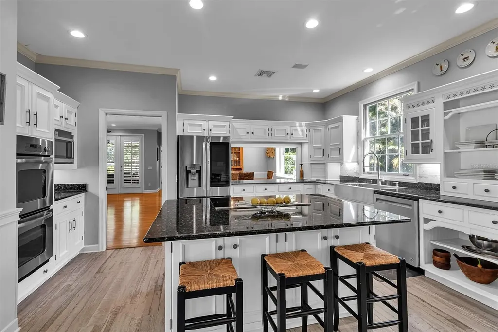156 Bishops Court Road Osprey FL 34229
