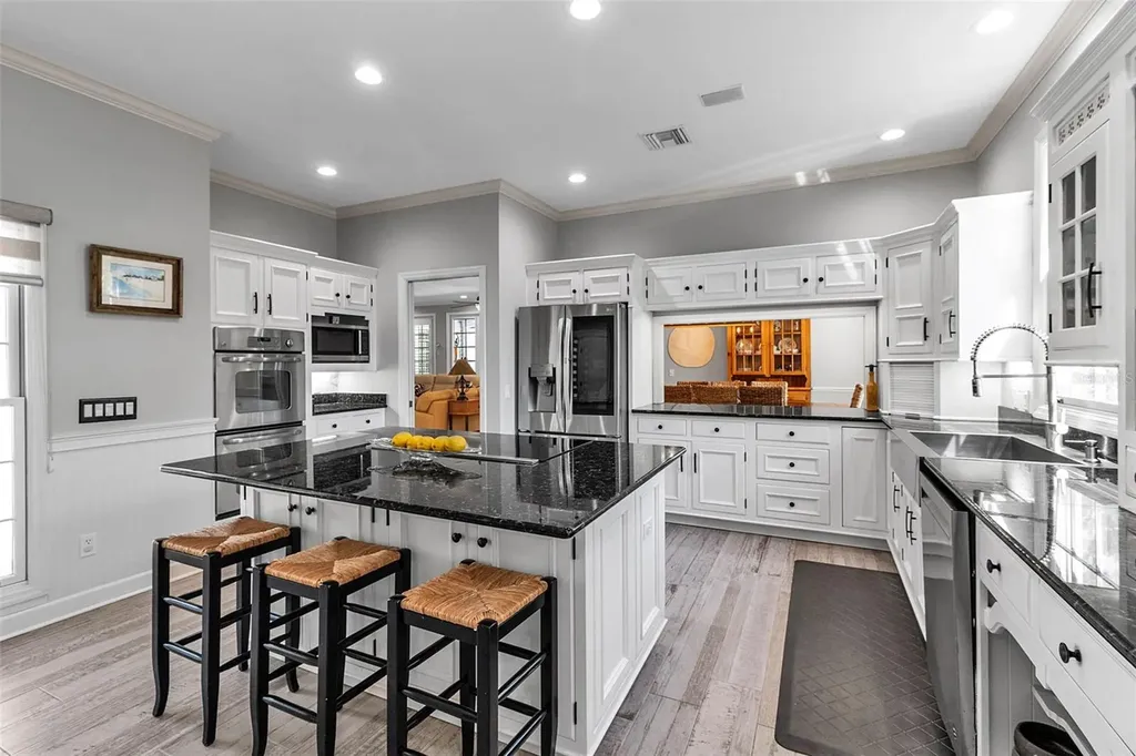 156 Bishops Court Road Osprey FL 34229