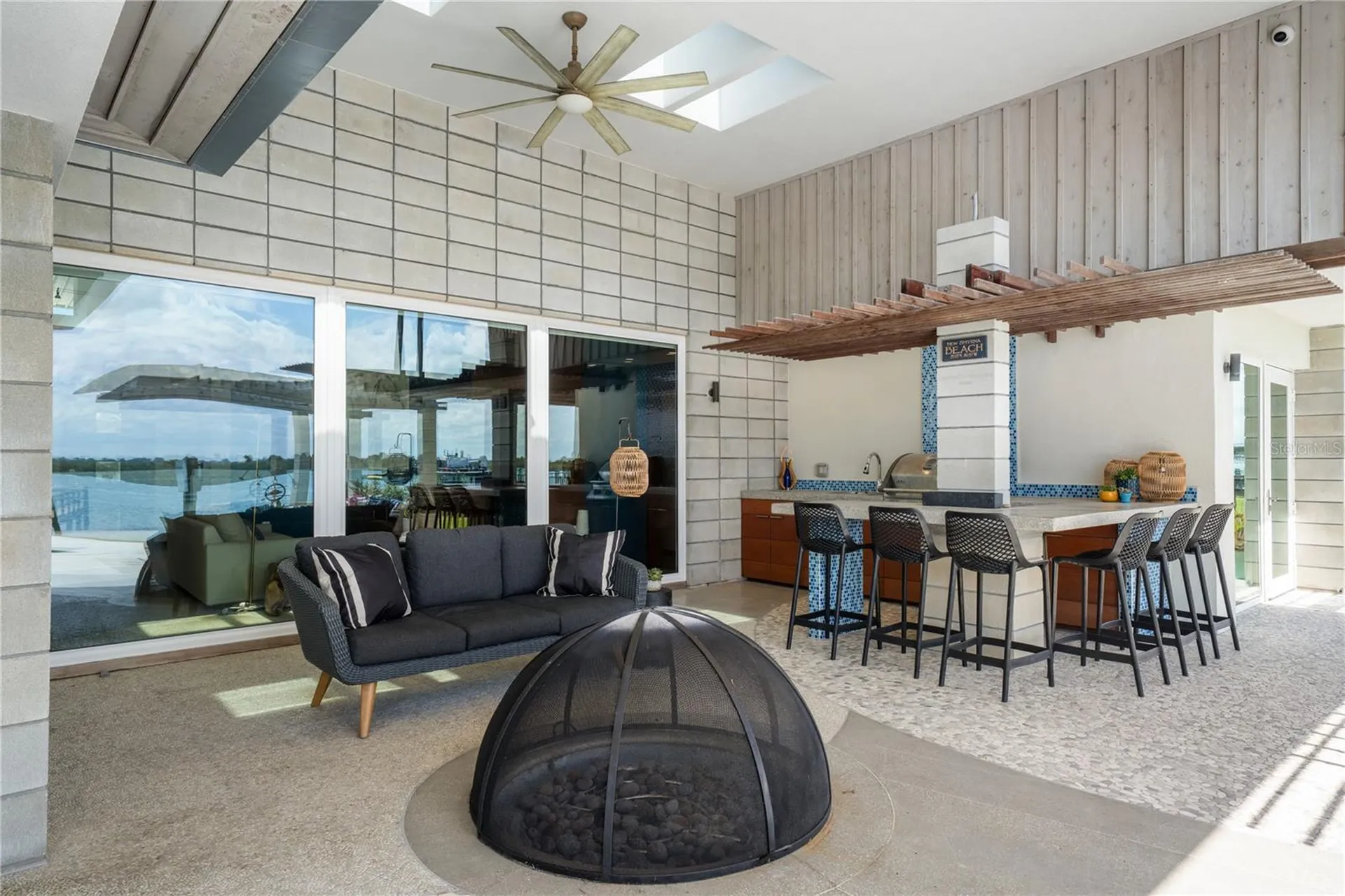 1800 N Indian River Road New Smyrna Beach FL 32169
