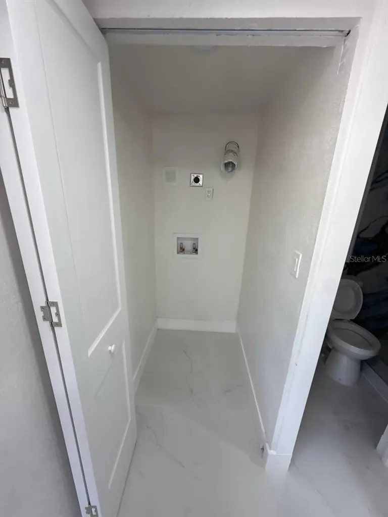 7211 N Himes Avenue Tampa FL 33614