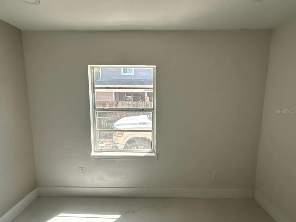 7211 N Himes Avenue Tampa FL 33614