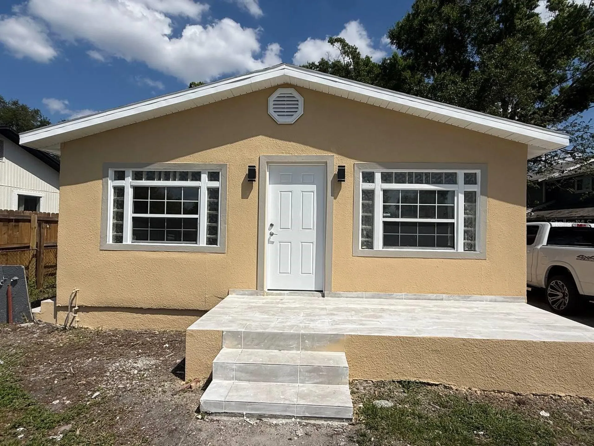 7211 N Himes Avenue Tampa FL 33614