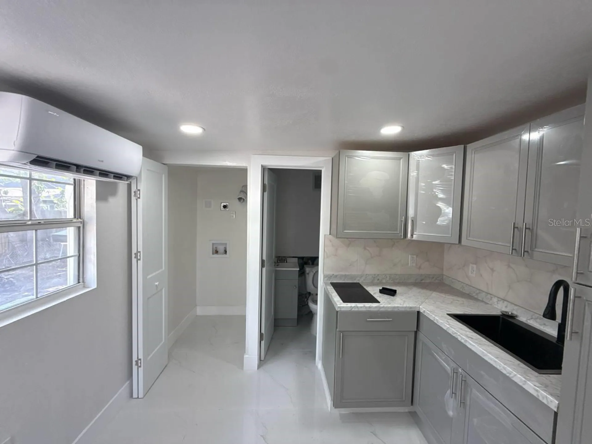 7211 N Himes Avenue Tampa FL 33614