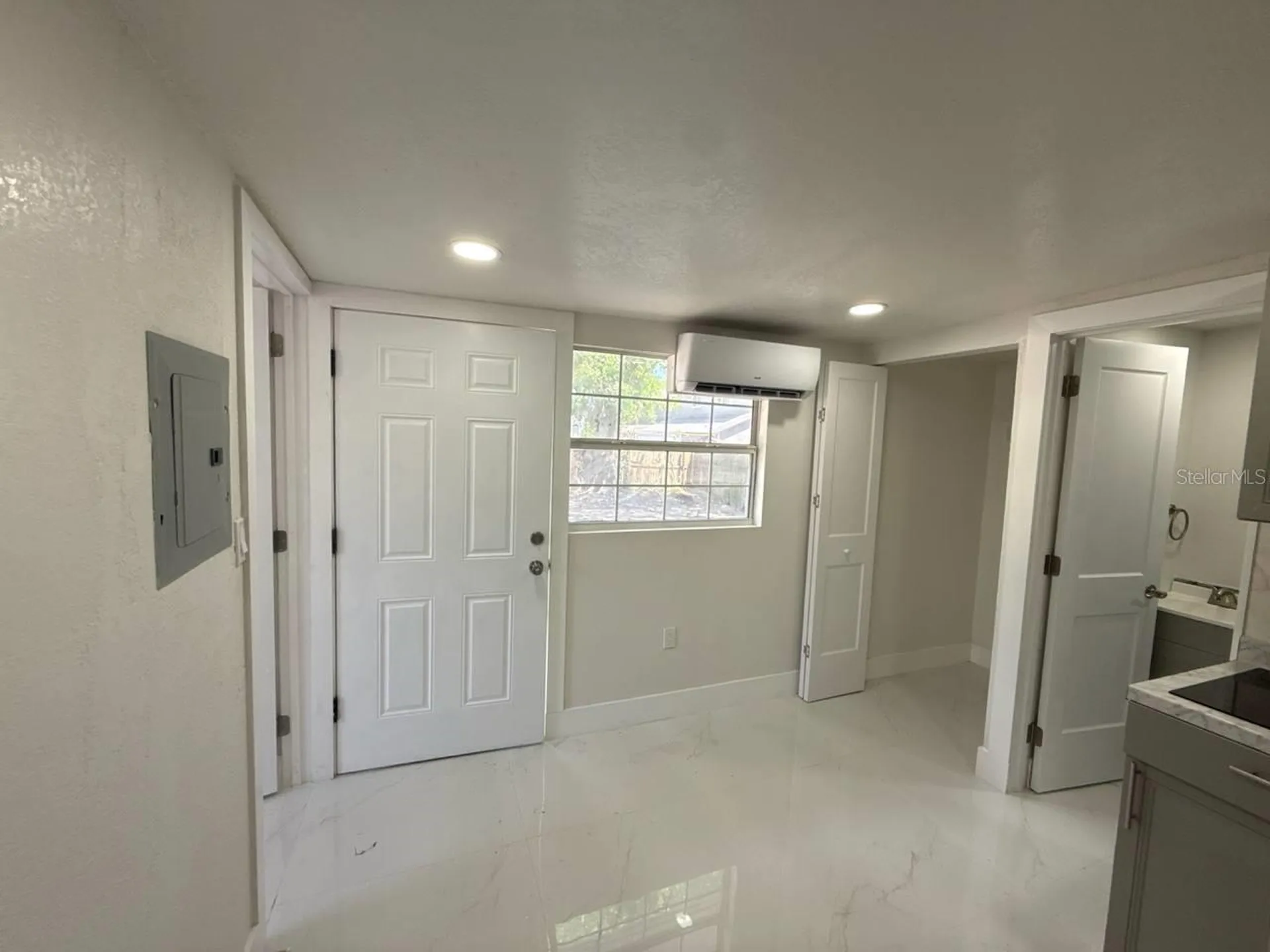7211 N Himes Avenue Tampa FL 33614