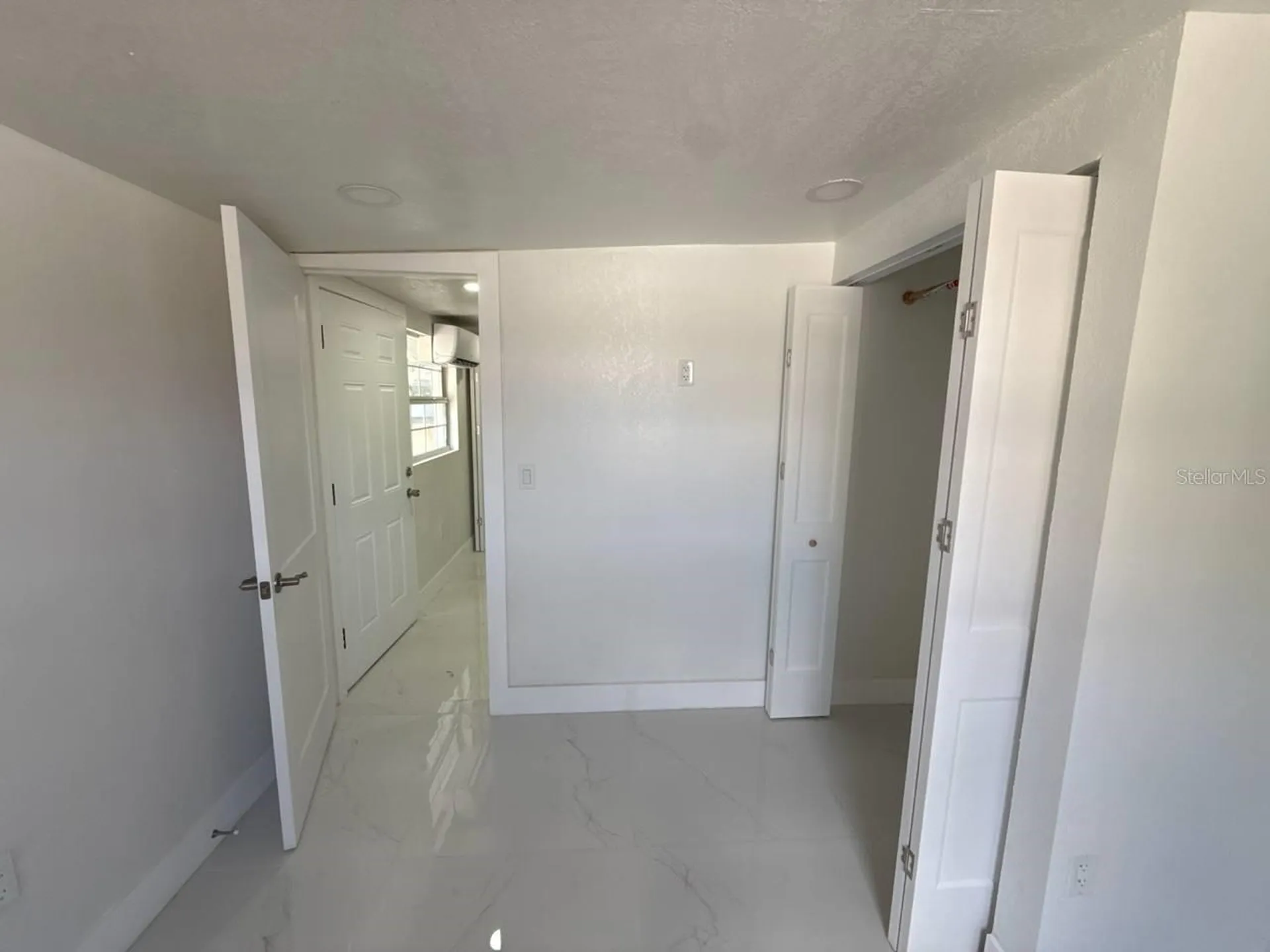 7211 N Himes Avenue Tampa FL 33614