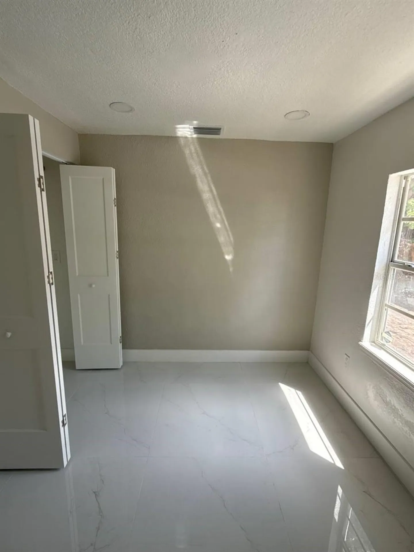 7211 N Himes Avenue Tampa FL 33614