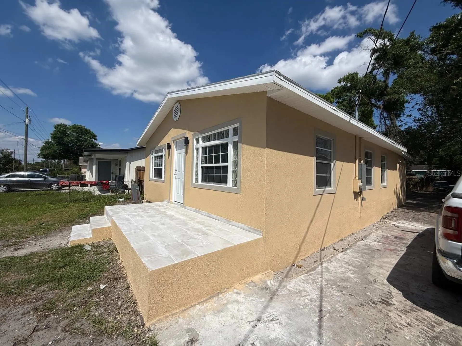7211 N Himes Avenue Tampa FL 33614