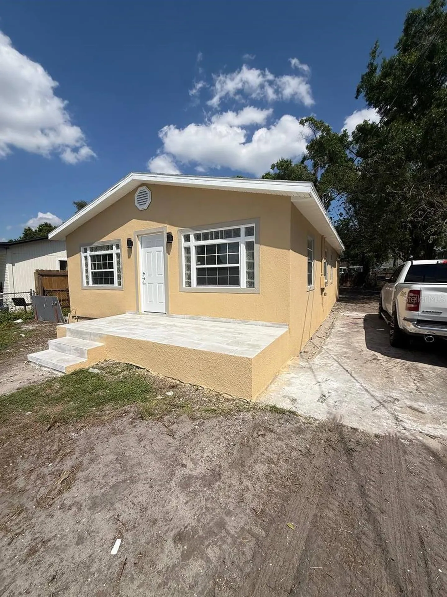 7211 N Himes Avenue Tampa FL 33614