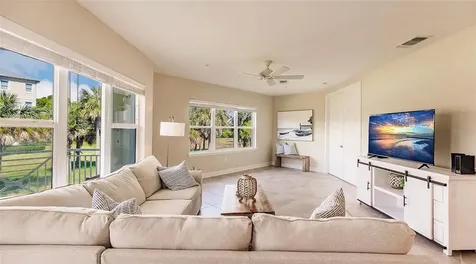 7840 34th Avenue W Bradenton FL 34209
