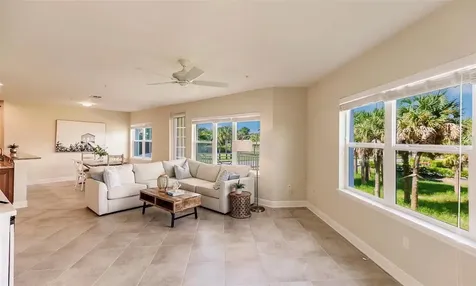 7840 34th Avenue W Bradenton FL 34209