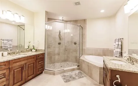 7840 34th Avenue W Bradenton FL 34209