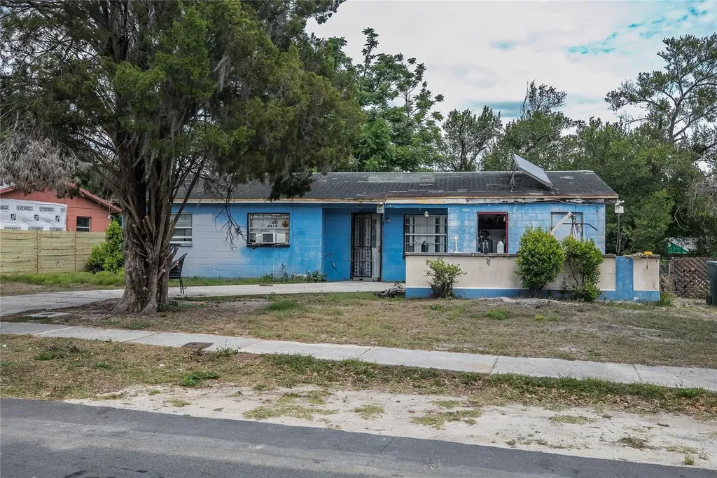 1441 Fairbanks Street Lakeland FL 33805