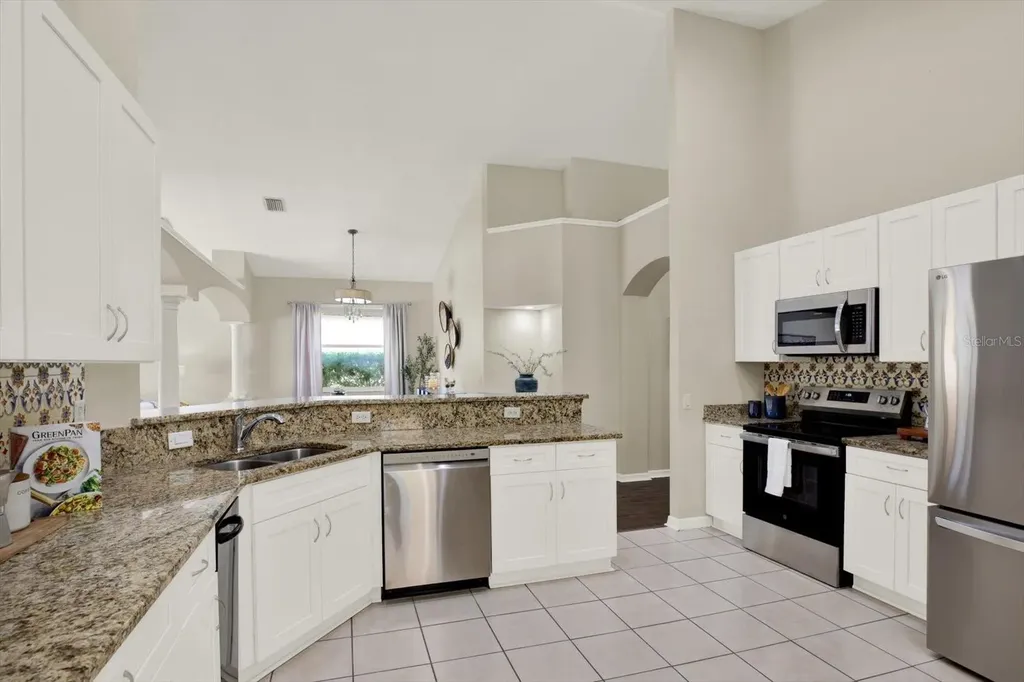 18019 Java Isle Drive Tampa FL 33647