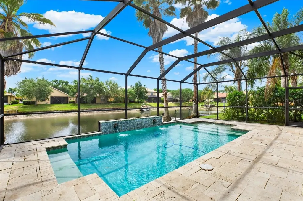 18019 Java Isle Drive Tampa FL 33647