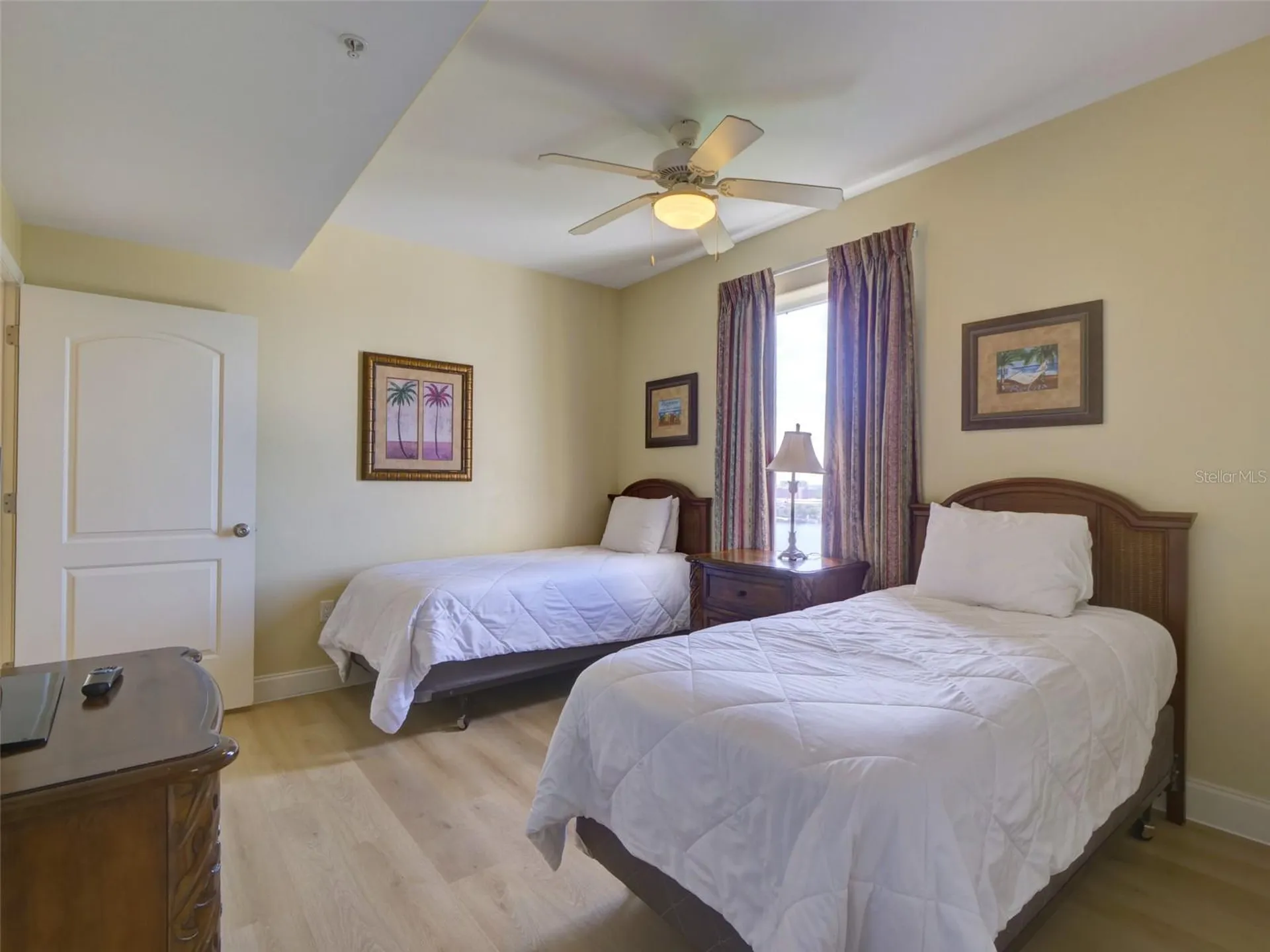 13427 Blue Heron Beach Drive Orlando FL 32821