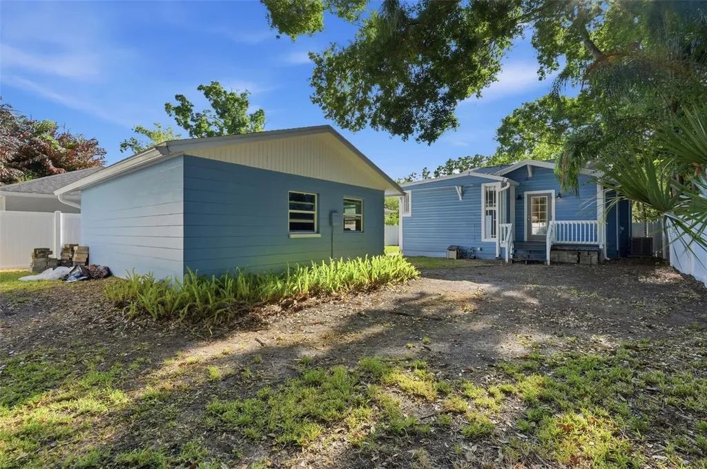 4209 N Holly Street Tampa FL 33603