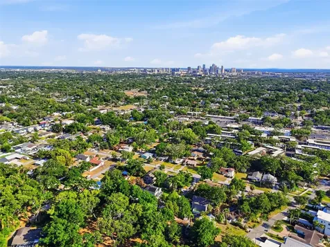 4209 N Holly Street Tampa FL 33603