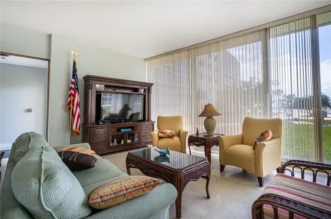 1224 S Peninsula Drive Daytona Beach FL 32118