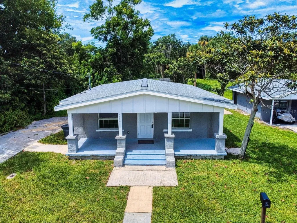 1103 Washington Street New Smyrna Beach FL 32168