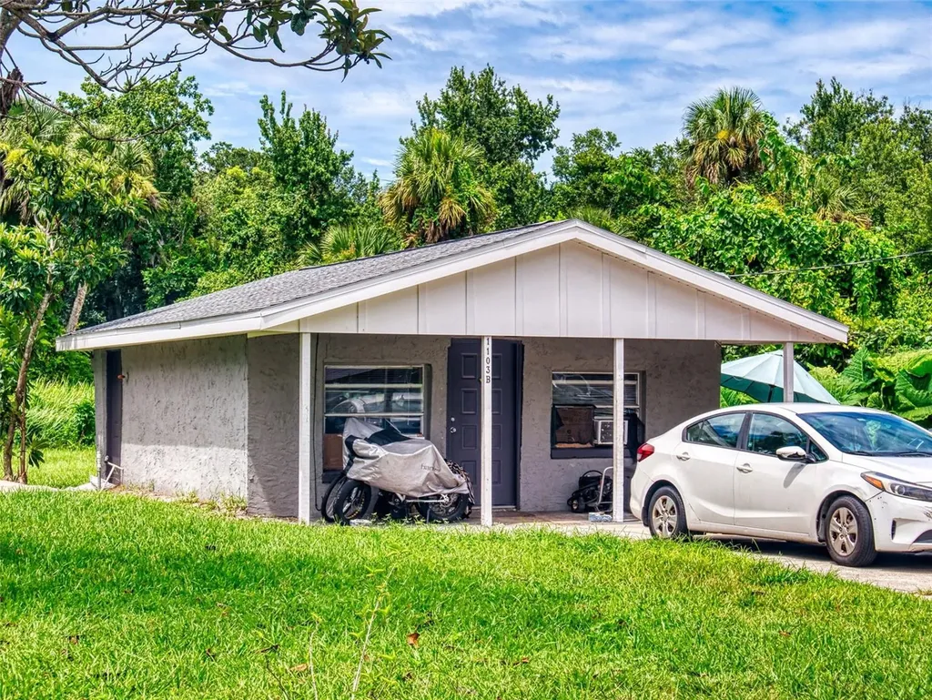 1103 Washington Street New Smyrna Beach FL 32168