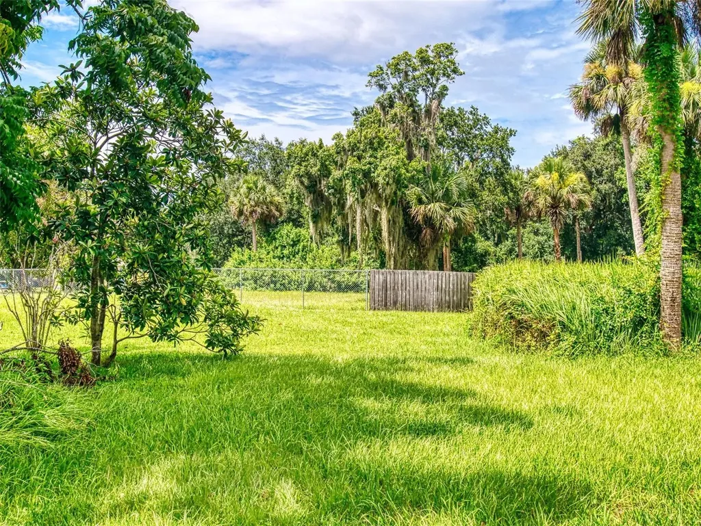 1103 Washington Street New Smyrna Beach FL 32168