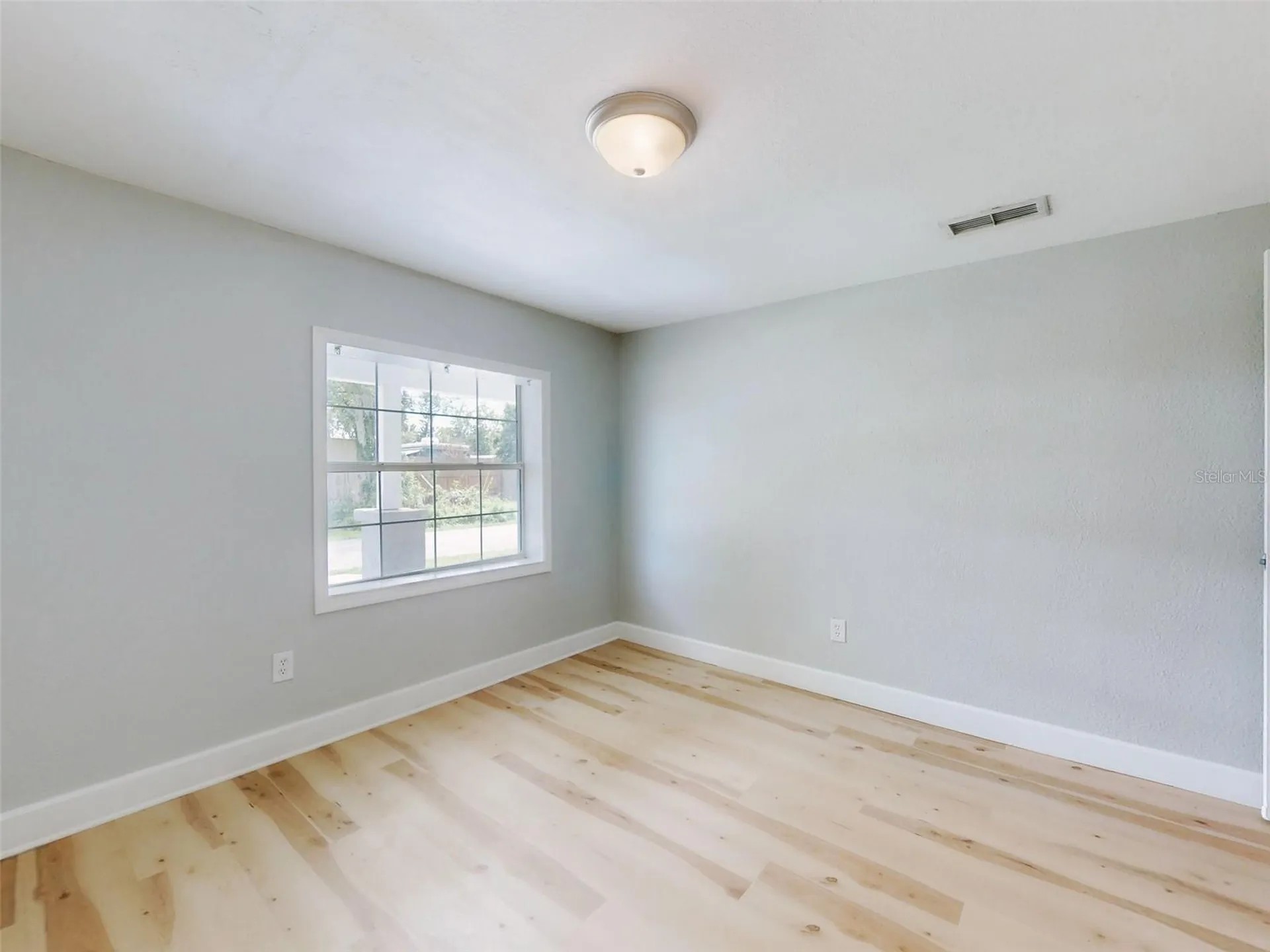 1103 Washington Street New Smyrna Beach FL 32168