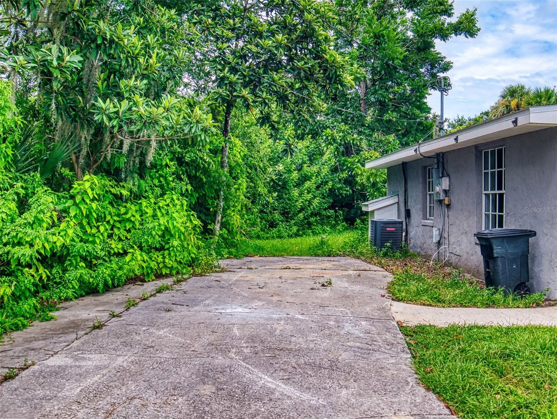 1103 Washington Street New Smyrna Beach FL 32168