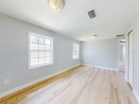 1103 Washington Street New Smyrna Beach FL 32168