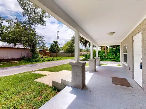 1103 Washington Street New Smyrna Beach FL 32168