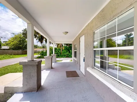 1103 Washington Street New Smyrna Beach FL 32168