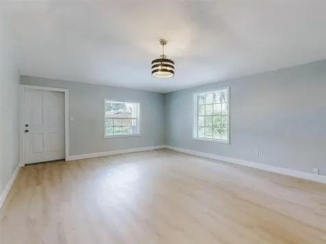 1103 Washington Street New Smyrna Beach FL 32168