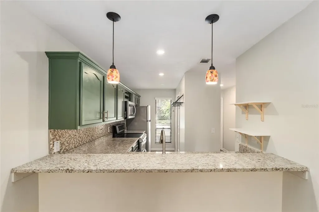 2738 NW 39th Drive Gainesville FL 32606