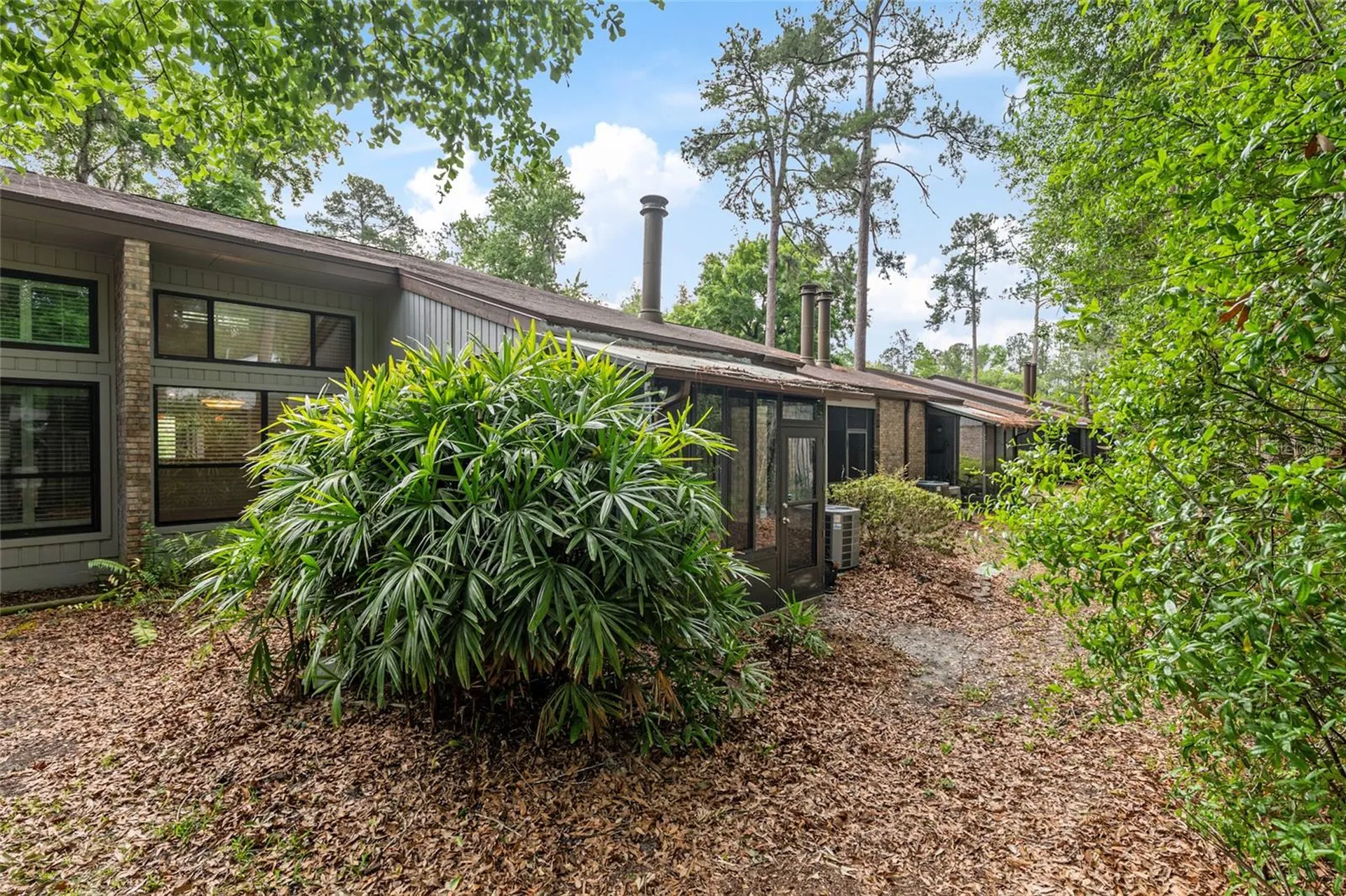 2738 NW 39th Drive Gainesville FL 32606