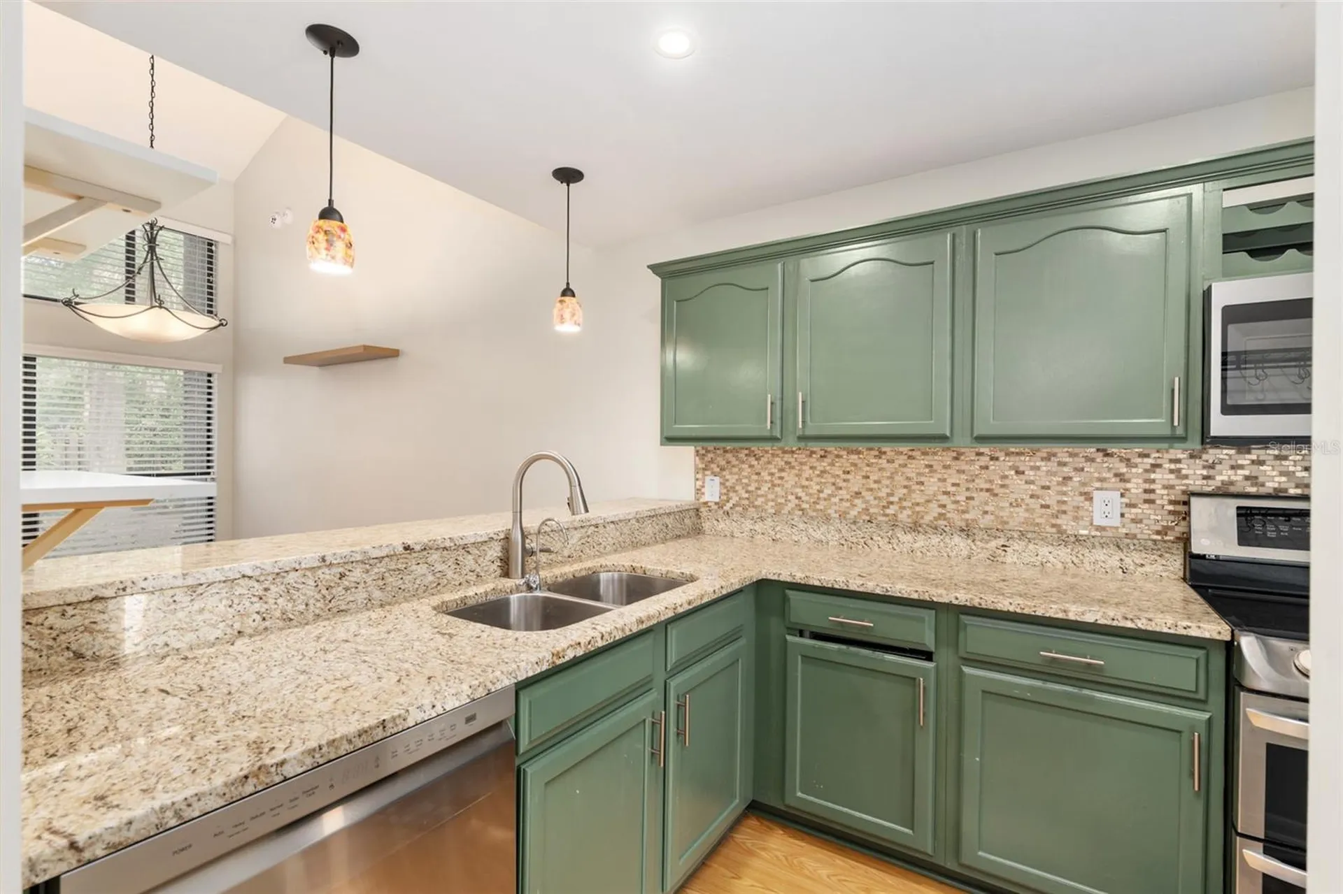 2738 NW 39th Drive Gainesville FL 32606