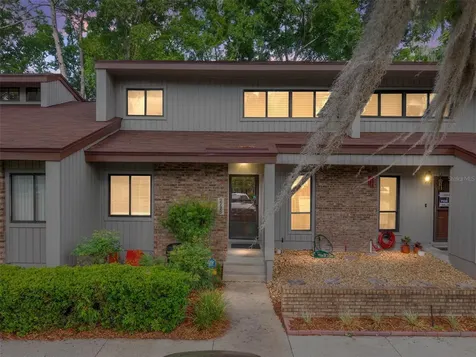 2738 NW 39th Drive Gainesville FL 32606