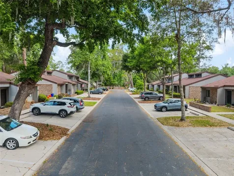2738 NW 39th Drive Gainesville FL 32606
