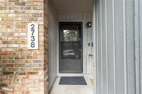 2738 NW 39th Drive Gainesville FL 32606