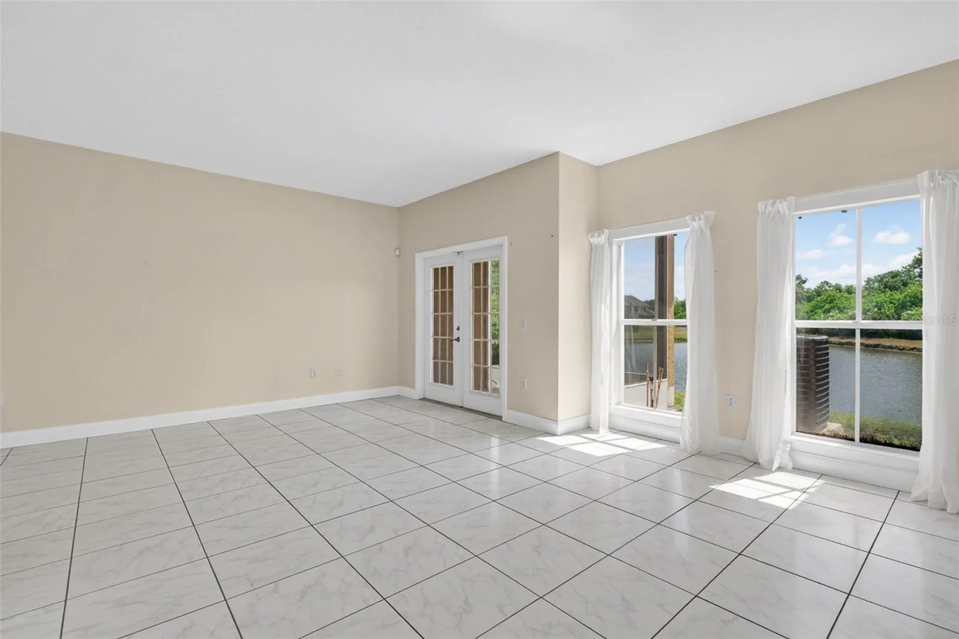5809 Leopardstown Drive Tampa FL 33610