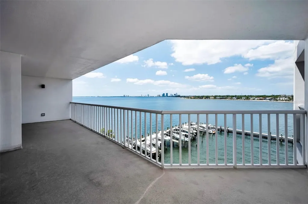 2 Adalia Avenue Tampa FL 33606