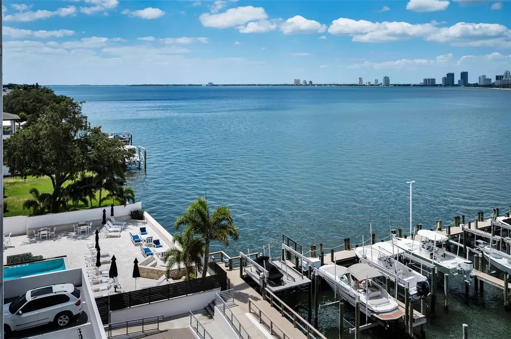 2 Adalia Avenue Tampa FL 33606