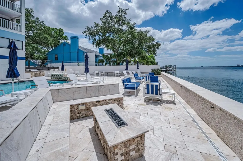 2 Adalia Avenue Tampa FL 33606