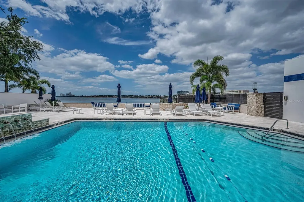2 Adalia Avenue Tampa FL 33606