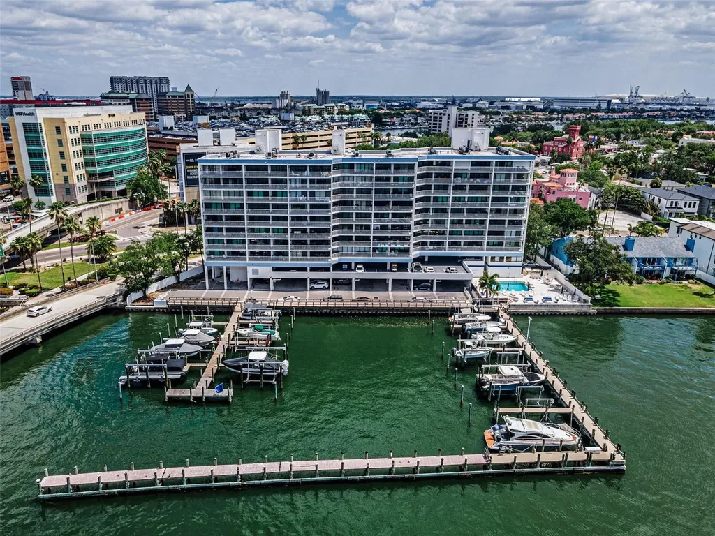 2 Adalia Avenue Tampa FL 33606